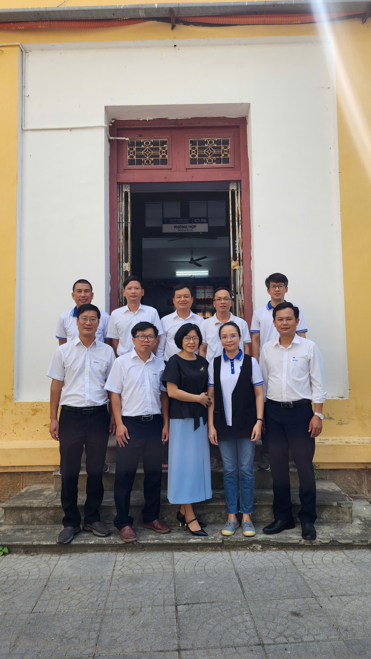 CÁC HÌNH ẢNH VỀ KHOA